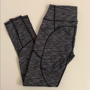 Victoria Secret Knockout Tight w/ pockets